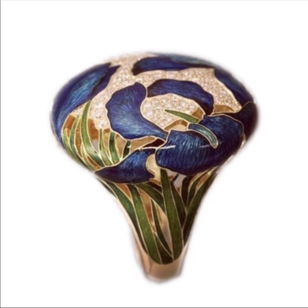 Ring - Picture 2 of 9